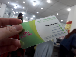 In thẻ nhựa nhân viên số lượng ít TPHCM